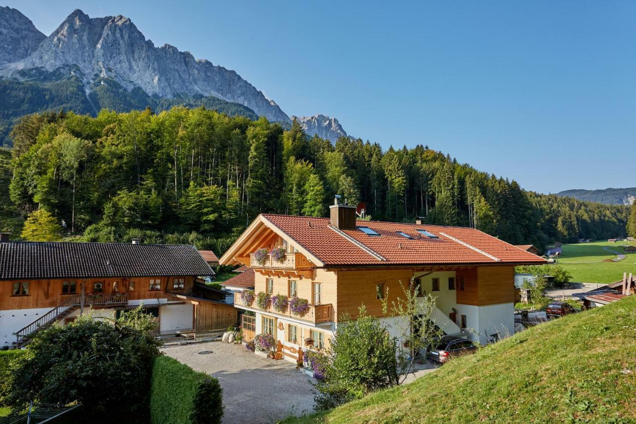Ferienwohnungen Pfanzelter Grainau Exterior foto